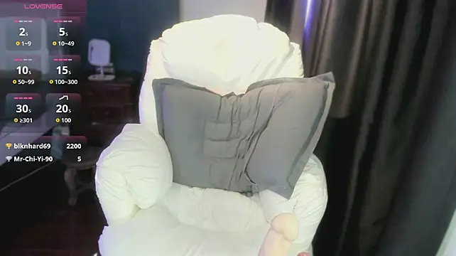 dandan1004 stripchat live cam model