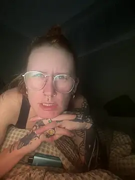 liltiddygoffwaifu stripchat live cam model