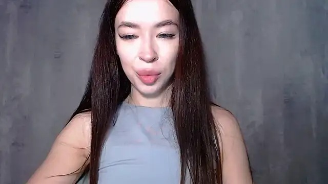 lu_dominationn stripchat live cam model