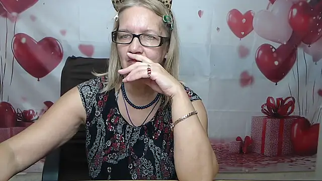 MelisaWorld stripchat live cam model