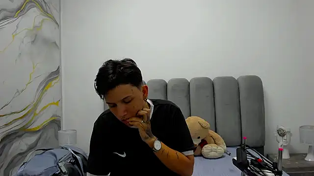 SamBlaze_ stripchat live cam model
