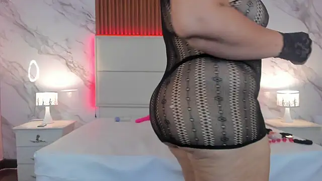 aleexa_tayloor_ stripchat live cam model