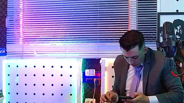 Godofcumxxx stripchat live cam model