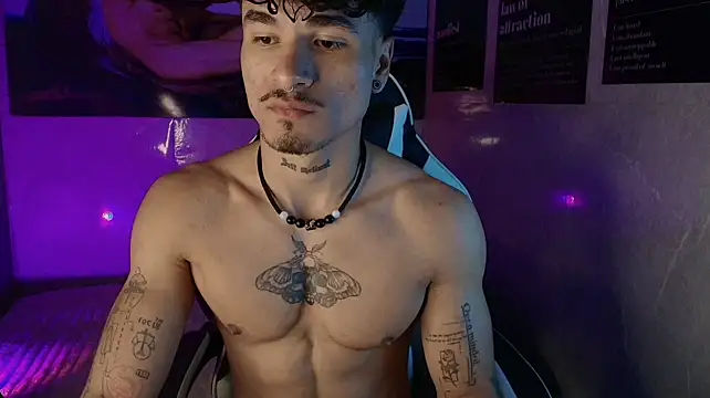 Thomas_Fit1 stripchat live cam model