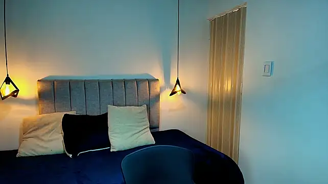 LiaCooper_ stripchat live cam model