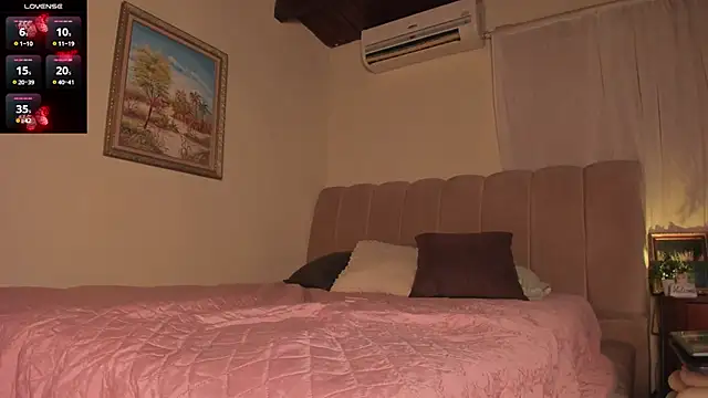 Whitekitty-exe stripchat live cam model