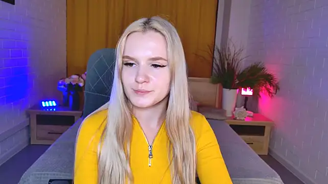 SherriButlers stripchat live cam model
