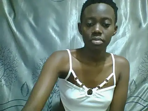 Tish_Leylah stripchat live cam model