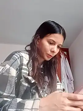 BigbuttBrooklyn_ stripchat live cam model
