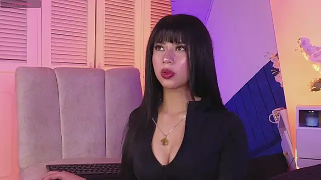 Katiaa_n stripchat live cam model
