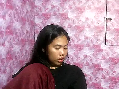 Hotpinay1826 stripchat live cam model