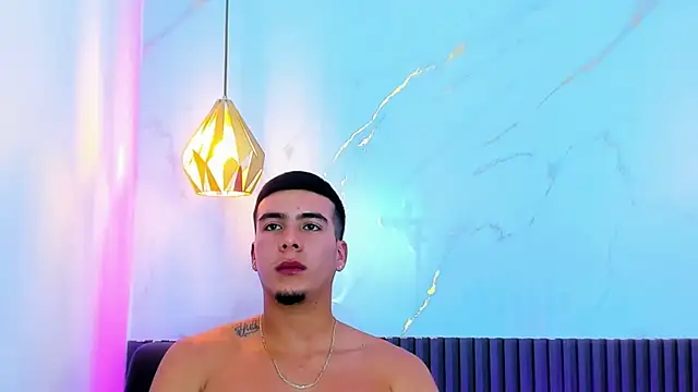 NickWilliams1 stripchat live cam model