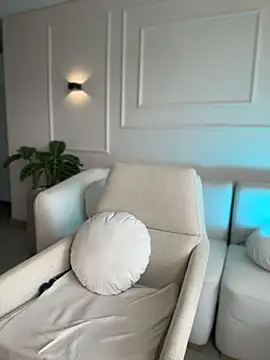 GabriellaFerrer stripchat live cam model