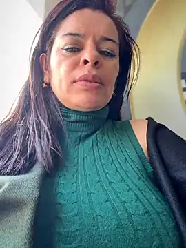 Dr_Nathalia_28 stripchat live cam model