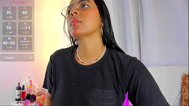 Melodymoore_ stripchat live cam model