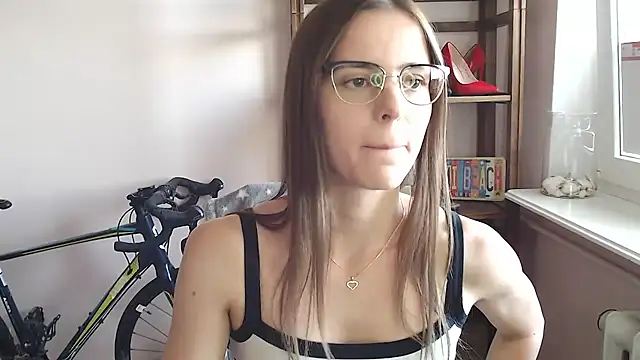 love_megi stripchat live cam model