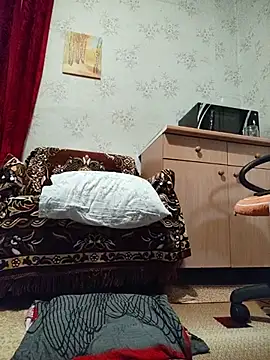 Vika1111 stripchat live cam model