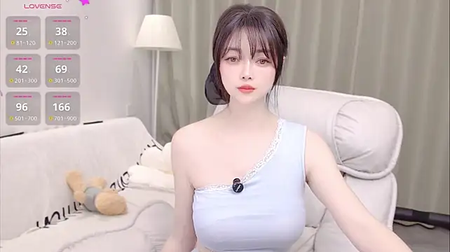 uikyy1 stripchat live cam model