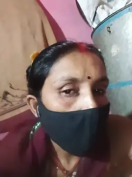 Cm_pooja stripchat live cam model