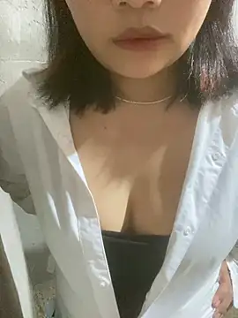 Cobenongbong stripchat live cam model