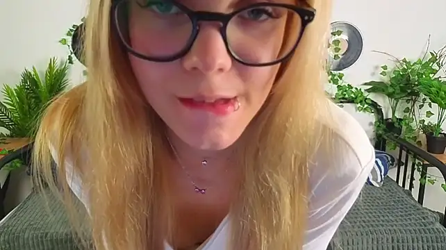 StacyBlakey stripchat live cam model