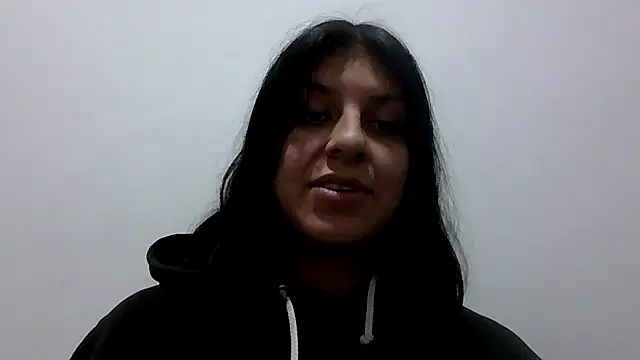 Kate-Pauhl stripchat live cam model