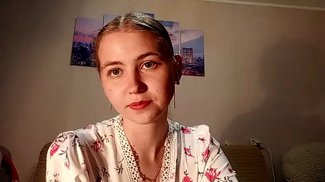 AnnettaHosaka stripchat live cam model