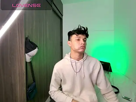AlexxxGod stripchat live cam model