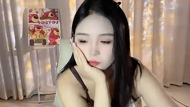 xiao--su stripchat live cam model