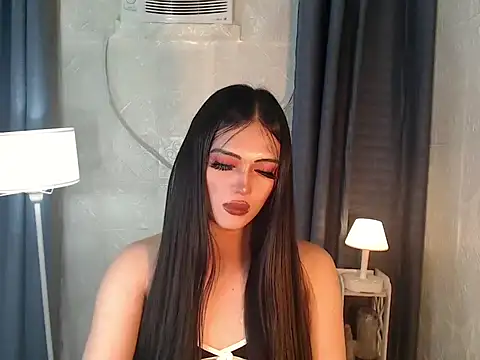10inchMatildaRiches stripchat live cam model