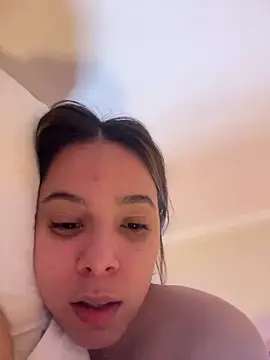 camzzi stripchat live cam model