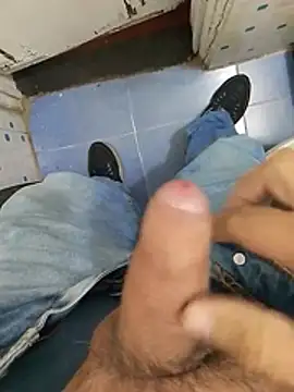 hotman8209 stripchat live cam model