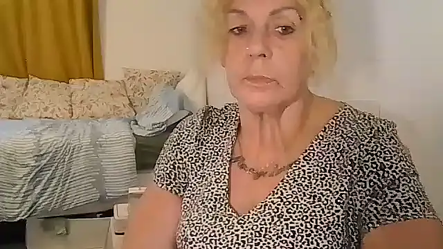 belgianshantie stripchat live cam model