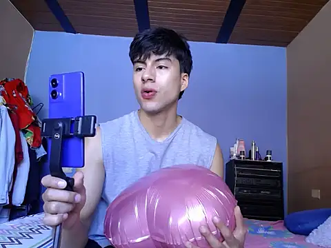 Juanbonito stripchat live cam model