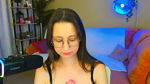 YourLovellyStory stripchat live cam model
