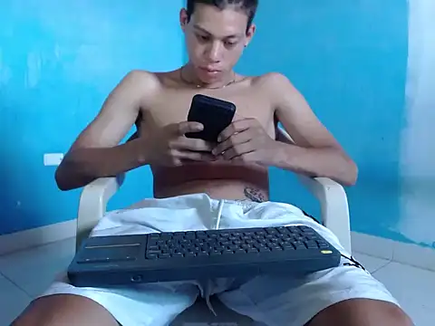 masterbrave420 stripchat live cam model