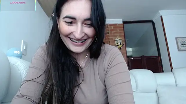 soffi_betacur stripchat live cam model
