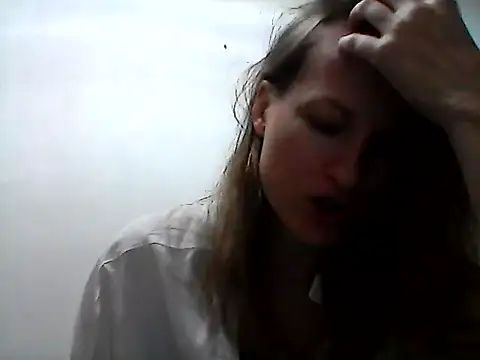 Nimetta stripchat live cam model