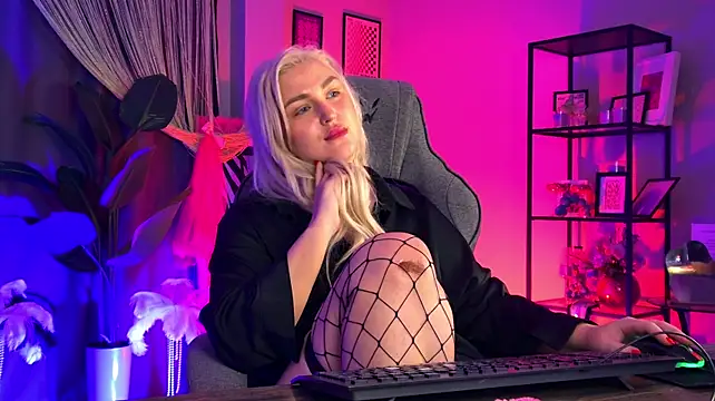 AmelieRowan stripchat live cam model