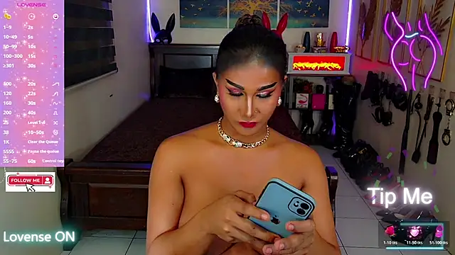 SadisticSaintTs stripchat live cam model