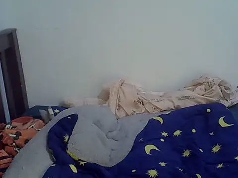 Spicybobolishia_ stripchat live cam model