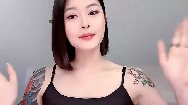 Ivy_360 stripchat live cam model
