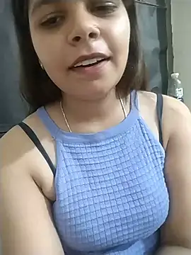 janvi_soni23 stripchat live cam model