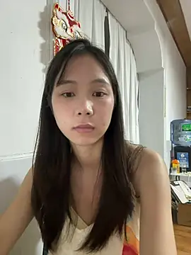 Anna-a stripchat live cam model
