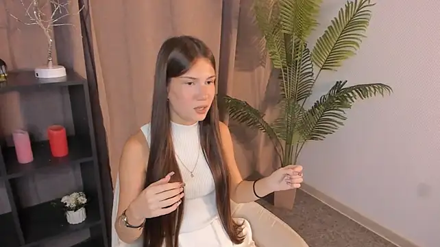 TyraMcelhenney stripchat live cam model