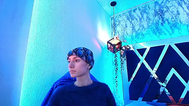 Fieramadame stripchat live cam model