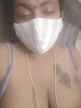 Tamil-annu stripchat live cam model