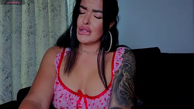 SiennaLove888 stripchat live cam model