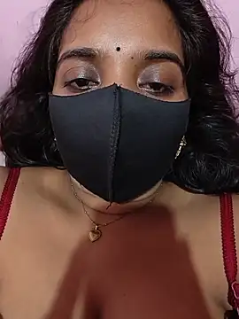 Sassy_kinjal stripchat live cam model