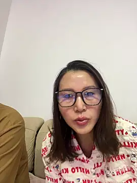 cc989898 stripchat live cam model